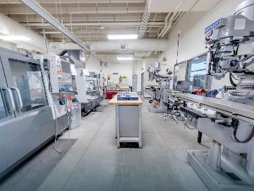 Academics Tour - Confluence Hall Machine Shop