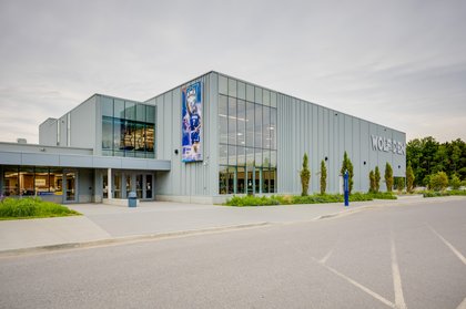 Wolf Den