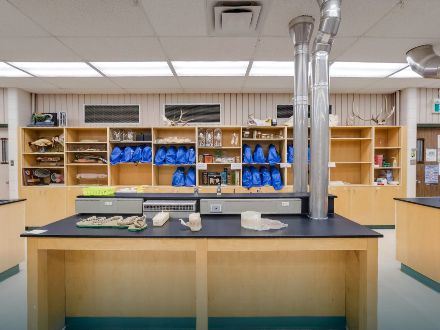 Red Deer Polytechnic Main Campus - Biology Lab