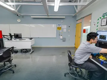 Newnham Campus - Cable and Wireless Communication Lab