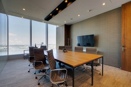 Meeting and Conference Room (International Finance Centre 3, Seoul, South Korea)