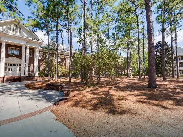 UNCW Campus - Tri-House